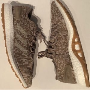 Adidas Pure Boost Men’s running sz 9.5 Khaki Brown